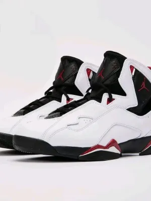 Tennis Basket Jordan 12/13 – Haute Qualité (neuf)