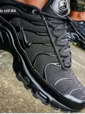 Divers tennis de marque de bonne qualité