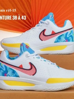 Divers tennis de marque de bonne qualité