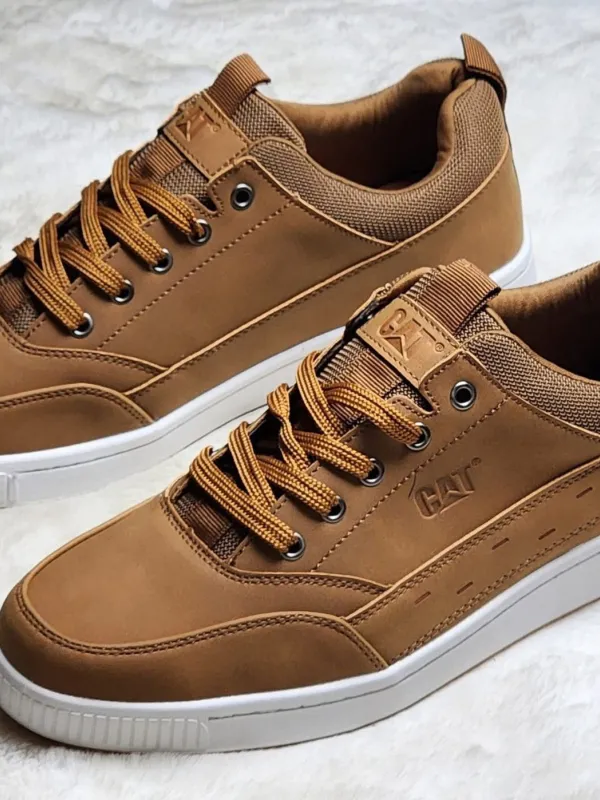 Produit Baskets CAT en cuir marron – Modèle Urban Casual Image